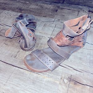 Bed stu sandals size 9